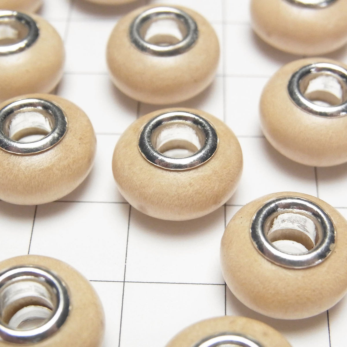 White Wood Rondelle 13 mm [5 mm hole] 5 pcs $2.79!