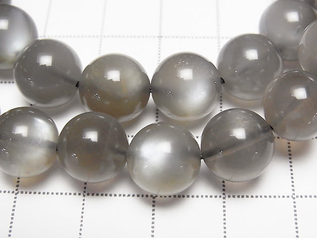[Video] Gray Moonstone AAA- Round 10mm Bracelet