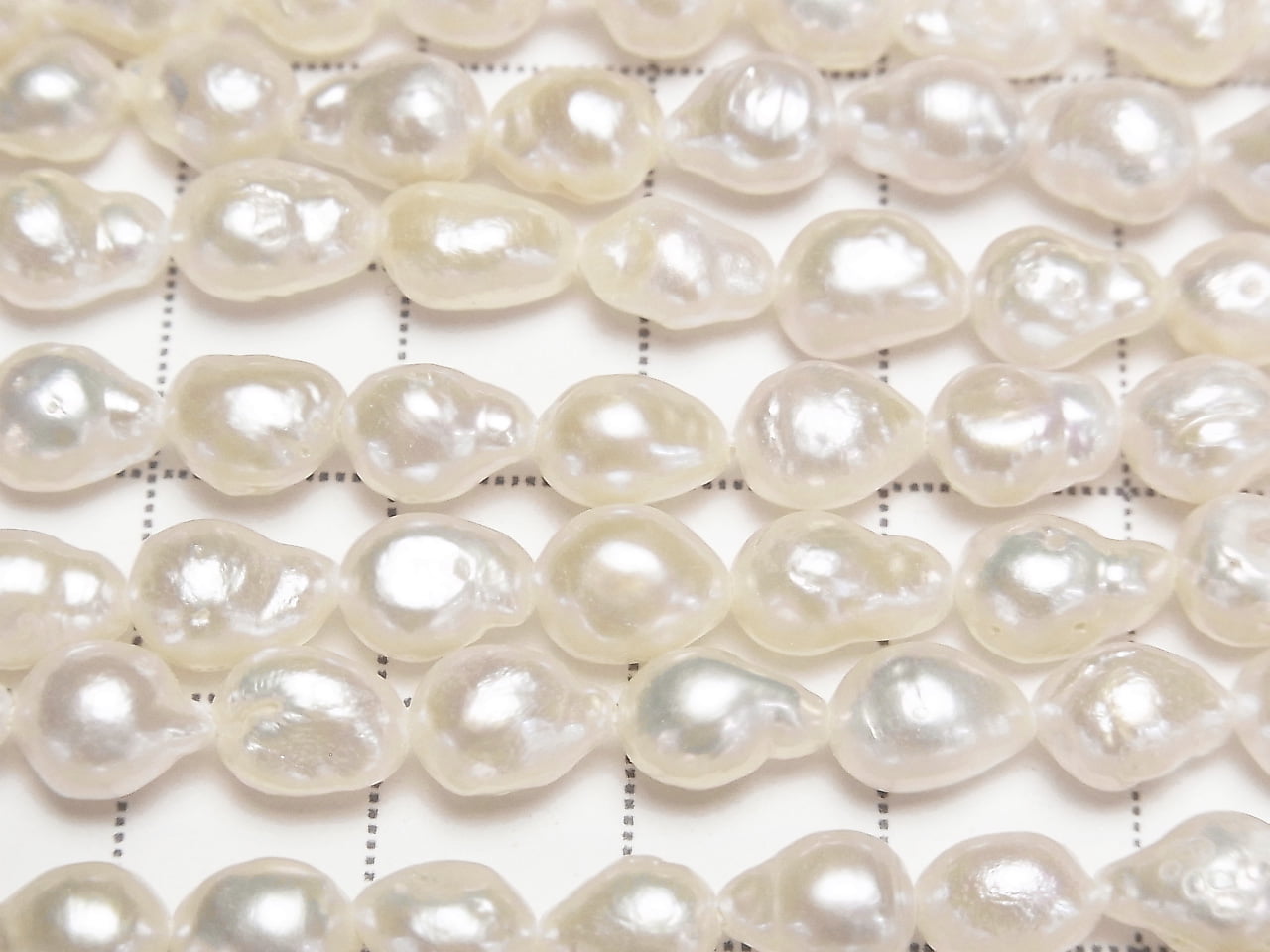 Fresh Water Pearl AA Natural Drop 7x6x6mm White 1strand beads (aprx.14inch/35cm)