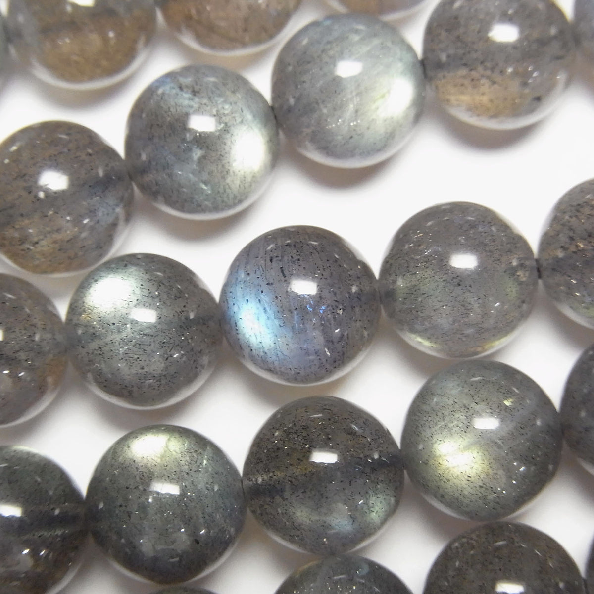 Labradorite AAA Round 8mm 1/4 or 1strand beads (aprx.15inch/36cm)