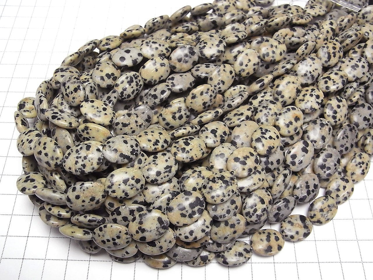 達爾馬提亞碧玉 橢圓 16x12公釐 半串或1串珠子 (約15英吋/37公分)