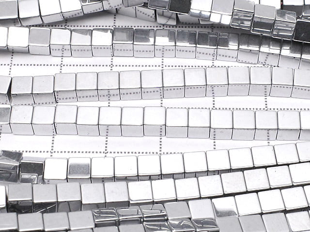 [Video] Hematite Cube 4 x 4 mm x 4 mm Silver coating 1 strand beads (aprx.15 inch / 38 cm)