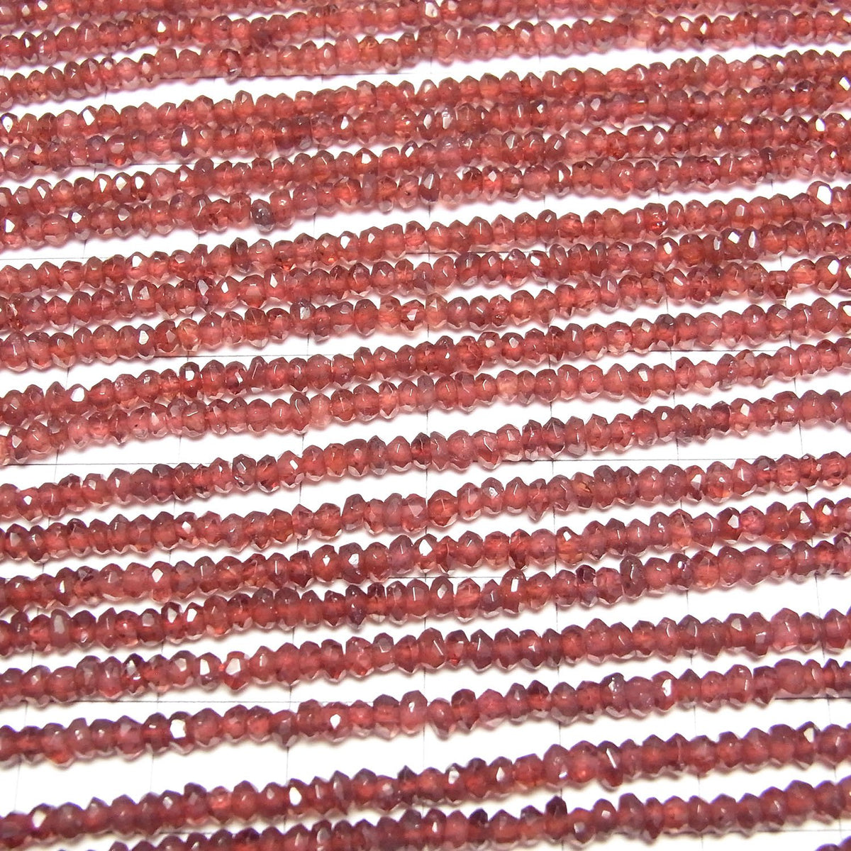 India Garnet AAA Faceted Button Rondelle 1strand beads (aprx.14inch / 34cm)