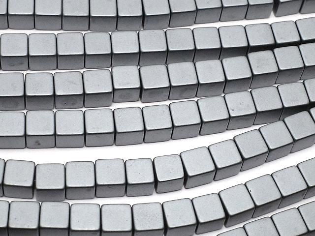 Frosted Hematite Cube 4x4x4mm 1strand beads (aprx.15inch/38cm)