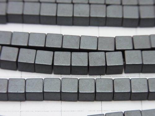 1strand $3.79! Frost Hematite Cube 4 x 4 mm x 4 mm 1 strand beads (aprx.15 inch / 36 cm)