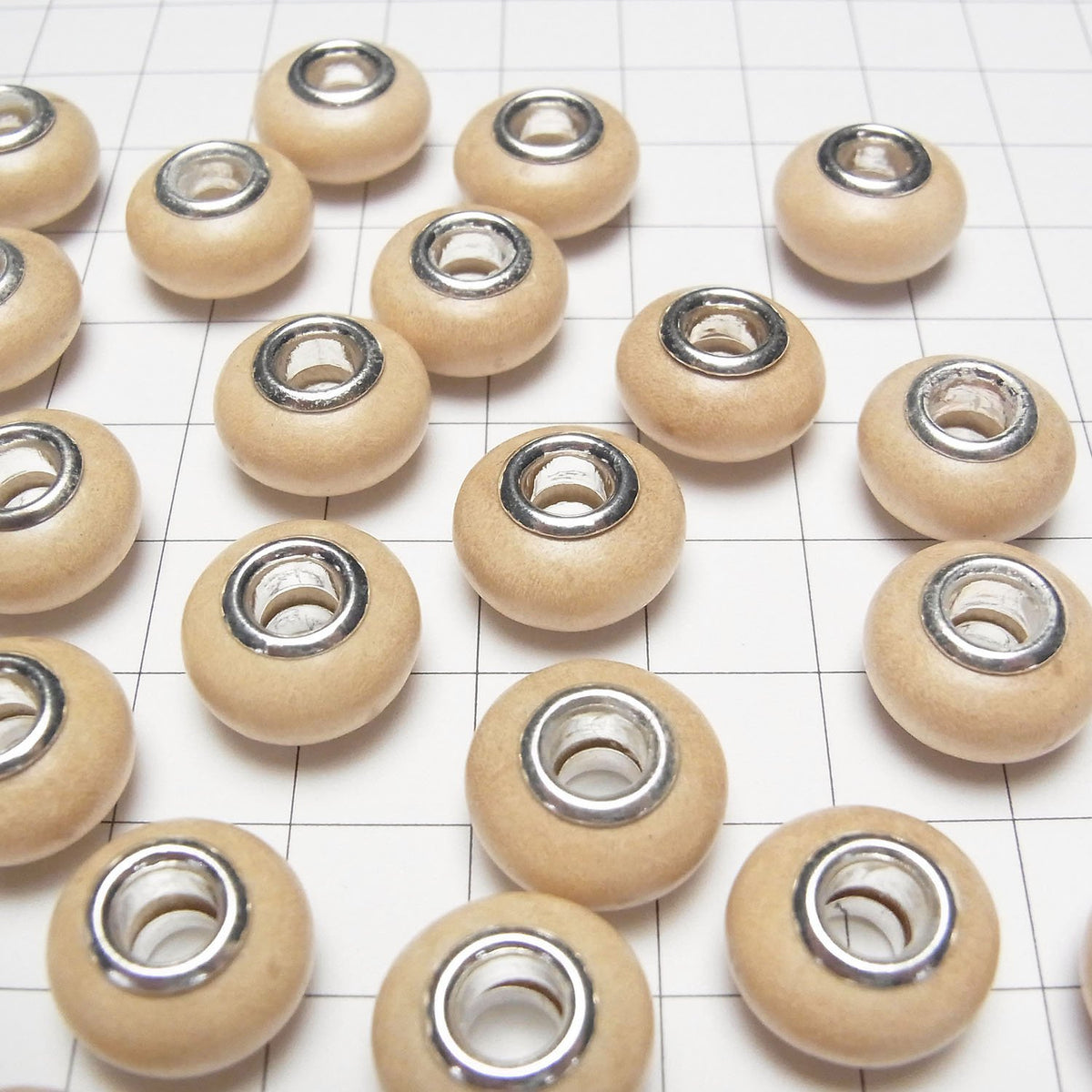 Perles Rondelles en Bois Blanc 13 mm [trou 5 mm] 5 pièces 2,79 $ !