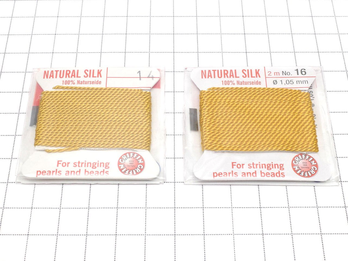 Fil Griffin (Fil de soie à perles) [0,75 mm-1,05 mm] Ambre 1 pièce