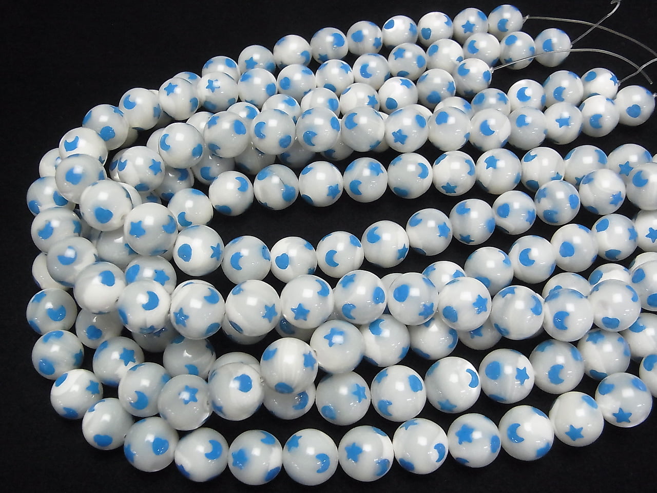 1strand $7.79! Print in! Mother of Pearl MOP White Round 12mm [Light Blue] 1strand beads (aprx.15inch / 37cm)