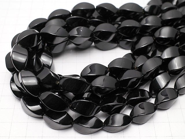 Onyx  Rice 4Faceted Faceted Twist 20x10x10mm half or 1strand beads (aprx.15inch/36cm)