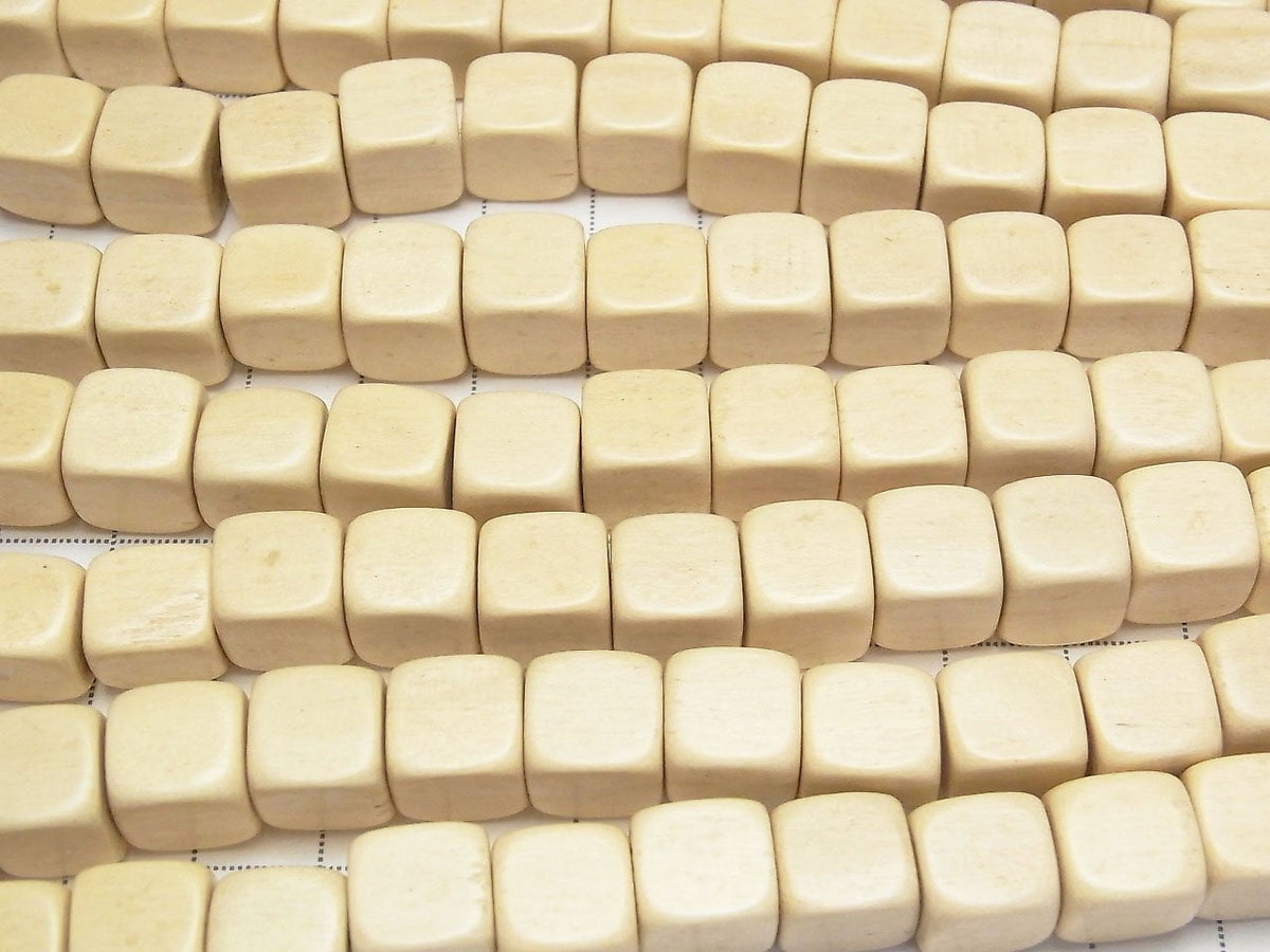 White Wood Cube 9x9x9mm 1strand beads (aprx.15inch / 38cm)