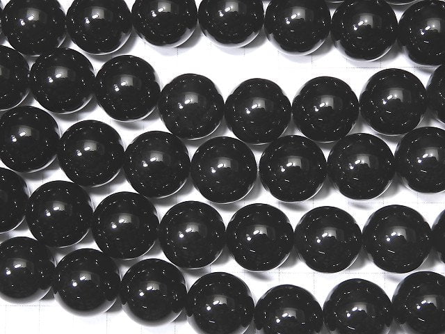 Onyx  Round 18mm half or 1strand beads (aprx.15inch/38cm)