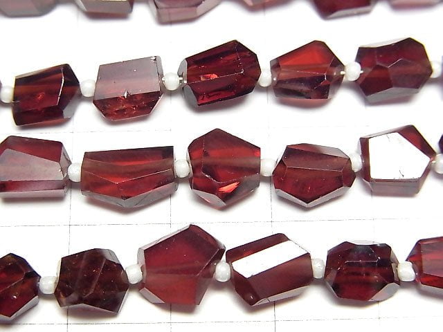 [Video]High Quality Mozambique Garnet AAA- Faceted Nugget 1strand beads (aprx.6inch/16cm)