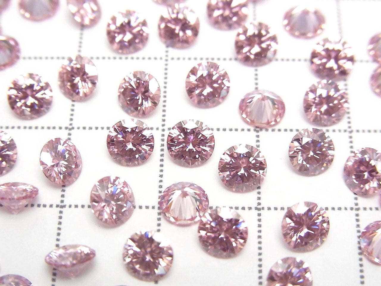 莫桑石 AAA 級圓形刻面裸石 5x5mm [櫻花粉] 1顆