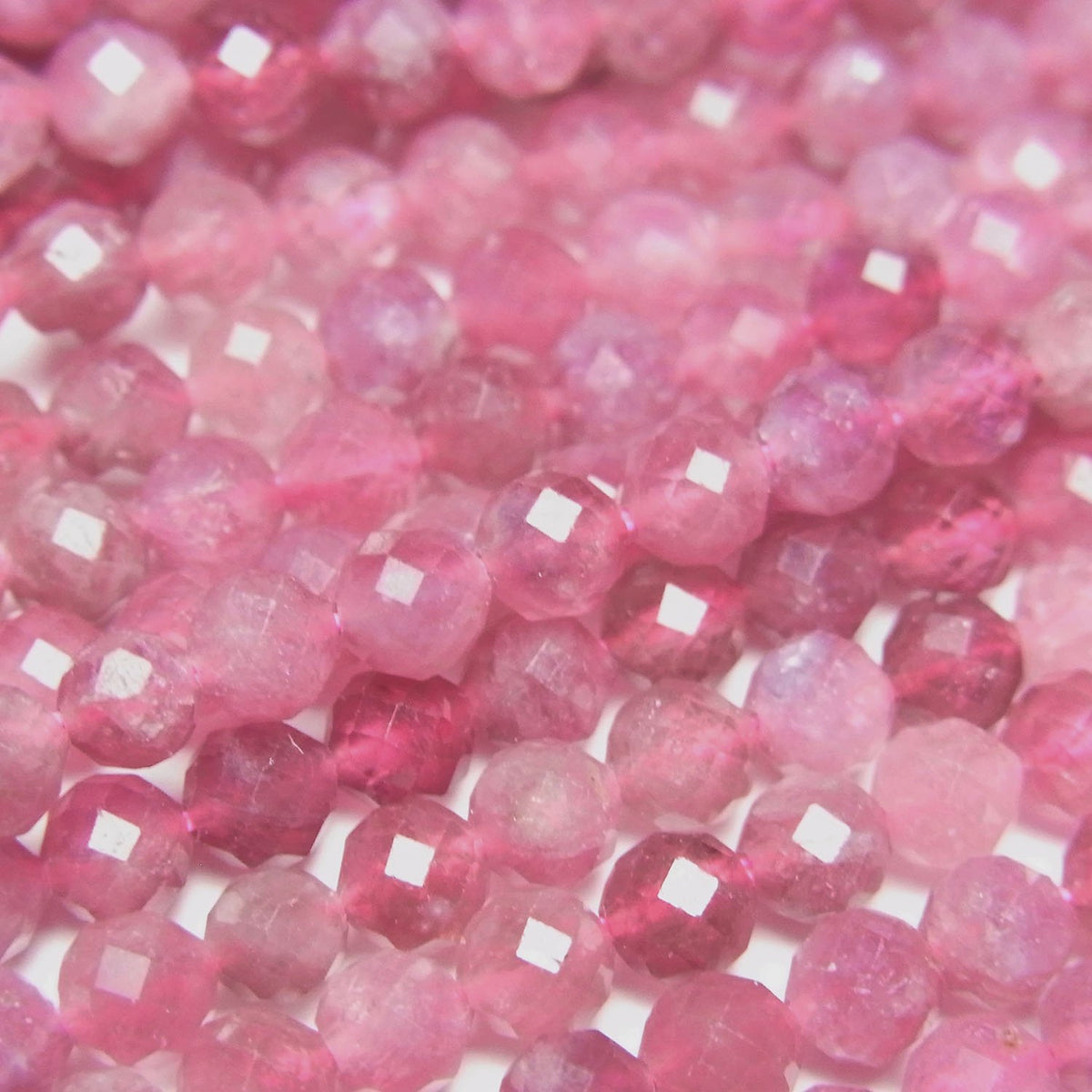 Haute Qualité ! Tourmaline Rose AA++ Facettée Ronde 4mm demi-fil ou 1 fil perles (env. 15inch/36cm)