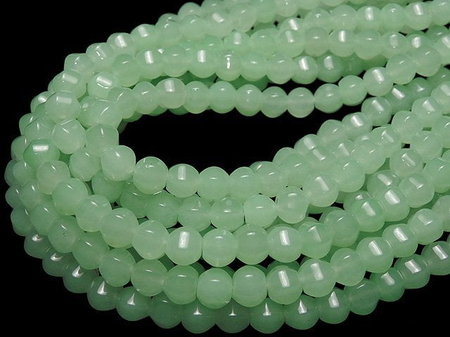 1strand $5.79! Pastel Green Jade 6Faceted 8mm 1strand beads (aprx.15inch / 38cm)