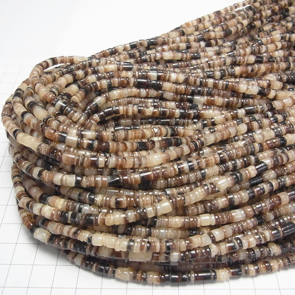 Brown Lip Shell Rondelle (Heishi)5x5x1mm 1strand beads (aprx.24inch/60cm)