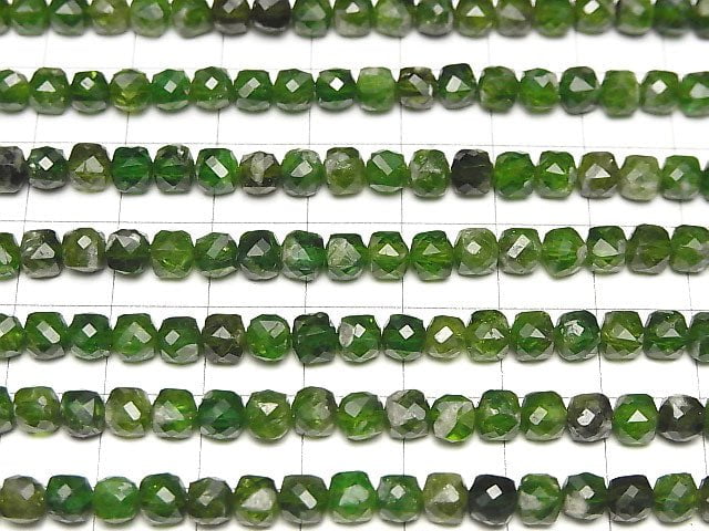 [Video]High Quality! Chrome Diopside AA Cube Shape 5x5x5mm half or 1strand beads (aprx.15inch/37cm)