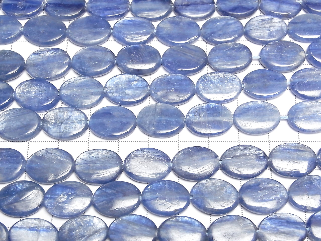 Kyanit AA++ Oval 16x12x4mm halbe oder 1Strang Perlen (ca. 15 Zoll/37 cm)