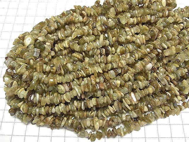 [Video] Grossular Garnet AA Chips (Small Nugget ) 1strand beads (aprx.33inch/82cm)