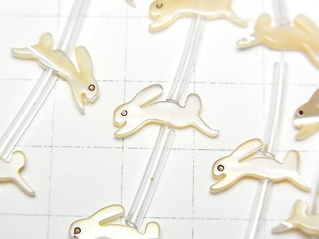 High quality Mother of Pearl MOP AAA Beige rabbit shape half or 1strand (Approx 18pcs )
