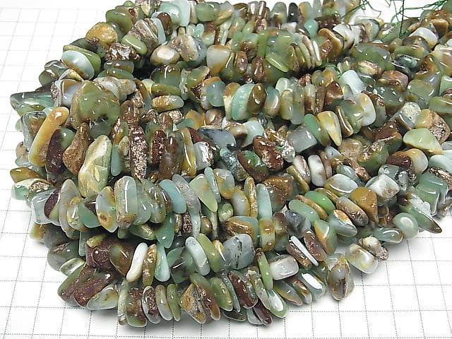 [Video] Chrysoprase AA Chips (Small Nugget) 1strand beads (aprx.15inch / 38cm) with host rock
