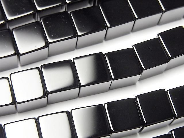 [Video] Onyx Cube 8x8x8mm half or 1strand beads (aprx.15inch/38cm)