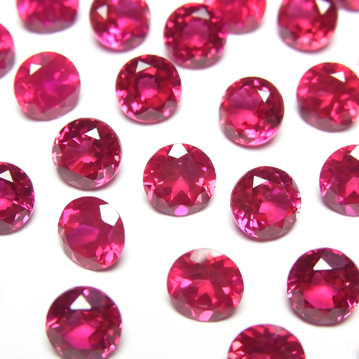 Synthetic Ruby AAA Loose stone Round Faceted 6x6mm 1pc