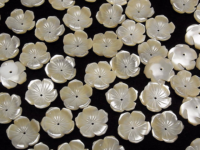 [Video] High Quality Mother of Pearl MOP AAA Beige 3D Flower 15mm Center Hole 4pcs