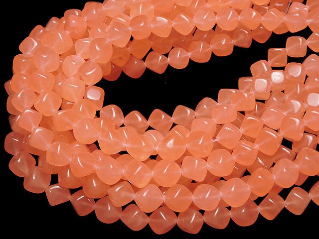 1strand $6.79! Pink Orange Jade Dice 9x9x9mm 1strand beads (aprx.15inch / 38cm)