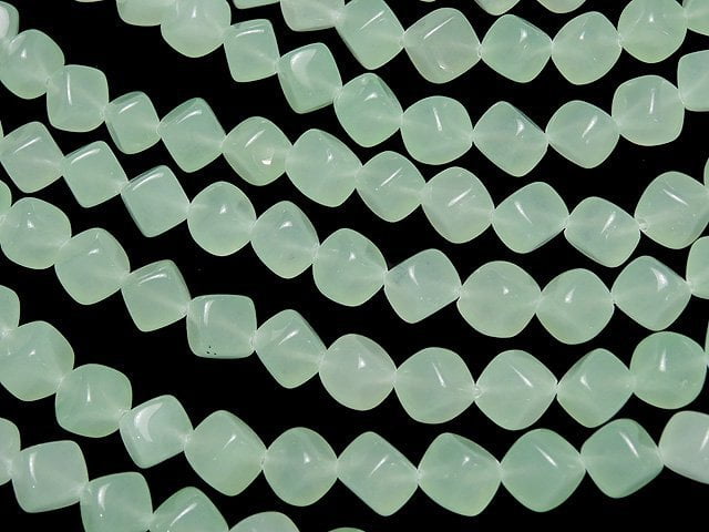 1strand $6.79! Pastel Green Jade Dice 9x9x9mm 1strand beads (aprx.15inch / 38cm)