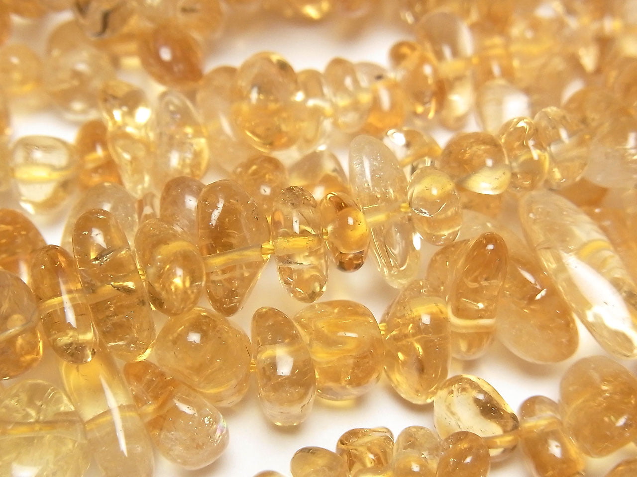 Citrine AA++ Chips (Small Nugget) 1strand beads (approx. 15 inches/38 cm)