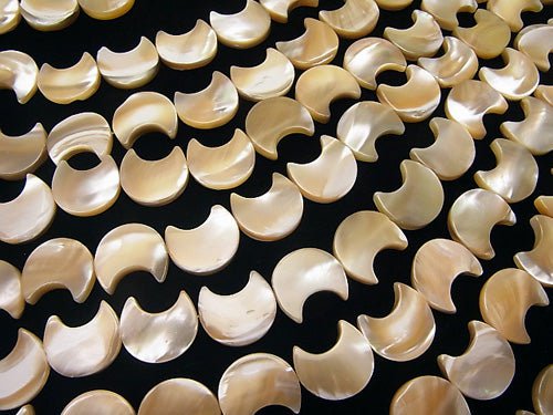 1strand $7.79! Mother of Pearl MOP crescent shape 16 x 14 x 3 mm beige 1 strand beads (aprx.15 inch / 37 cm)
