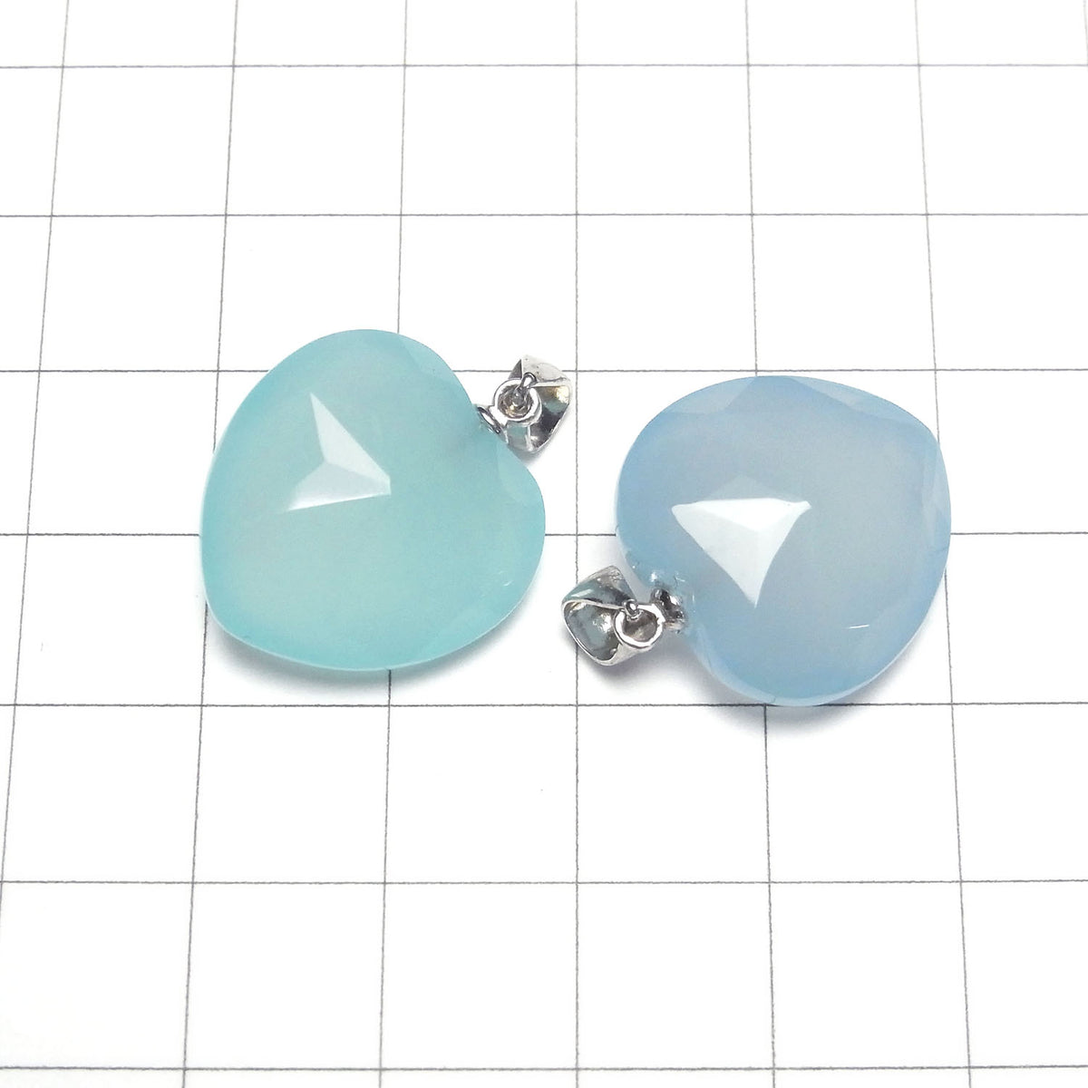 Sea Blue Chalcedony AAA Heart Pendant 18x18x9mm Silver925