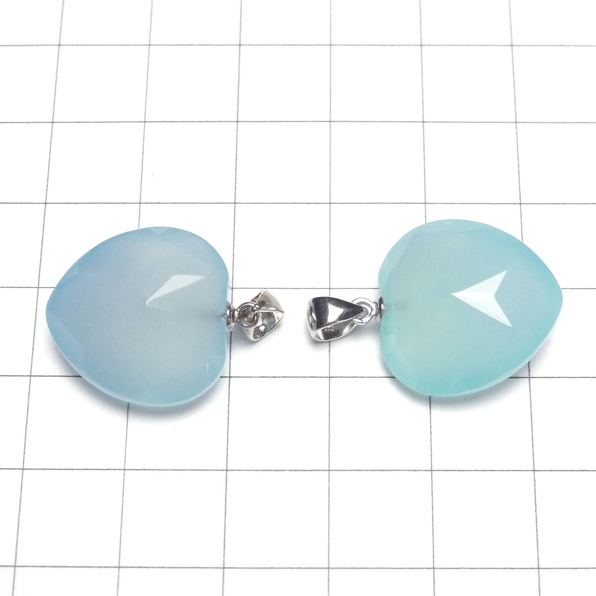 Sea Blue Chalcedony AAA Heart Pendant 18x18x9mm Silver925