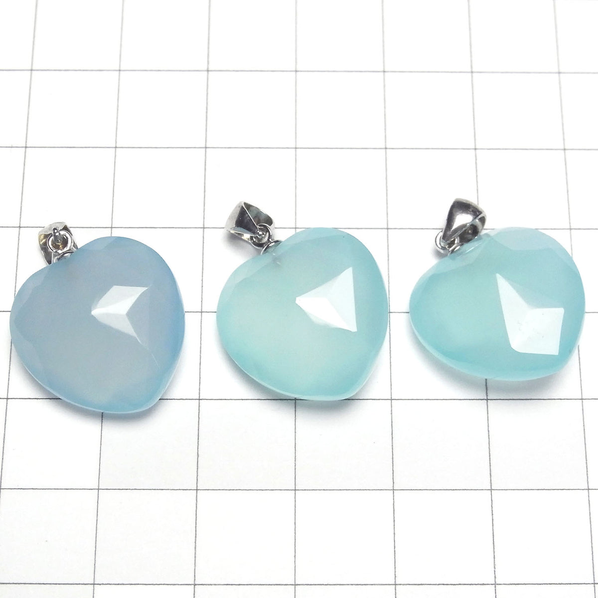 Sea Blue Chalcedony AAA Heart Pendant 18x18x9mm Silver925