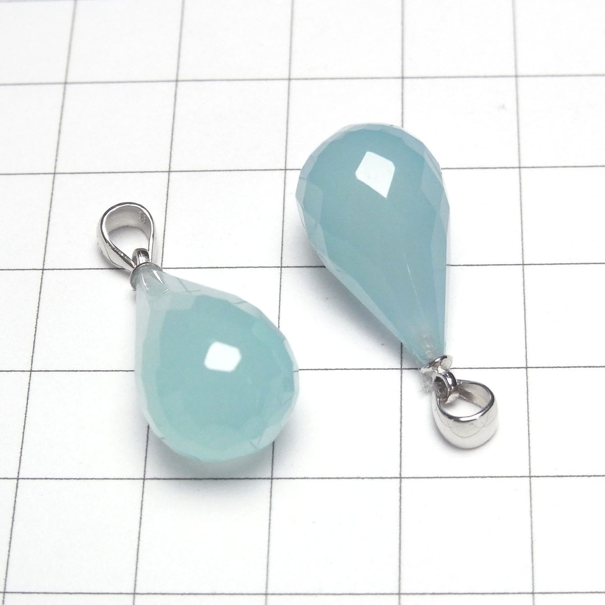 Pendentif goutte facettée Calcédoine Bleu de Mer AAA 22x12mm Argent925