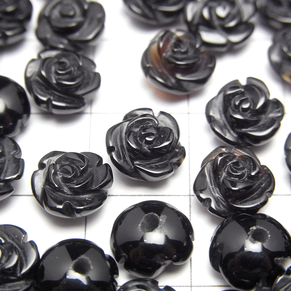 Onyx Rose 8mm [halb durchbohrtes Loch] 4 Stück