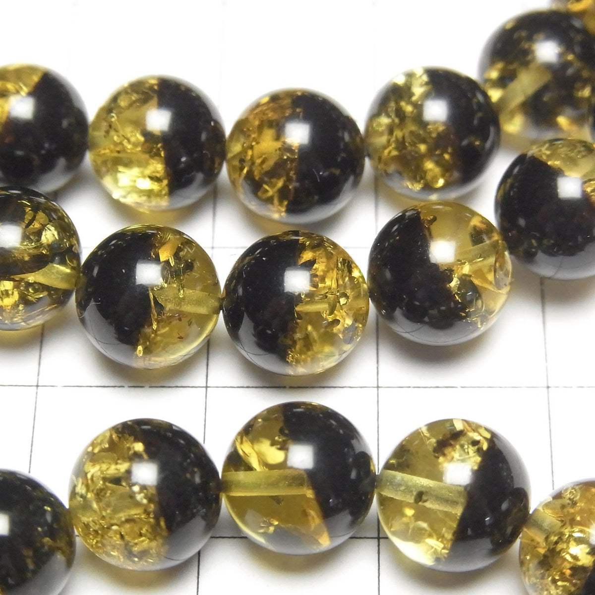 Bracelet en Ambre de la Baltique Rond 8,5 mm Jaune x Noir