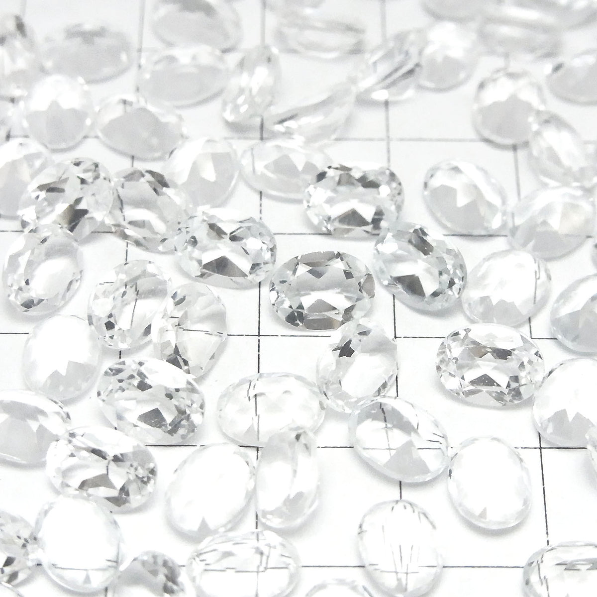 Hochwertiger weißer Topas AAA lose Steine oval facettiert 8x6mm 5Stück