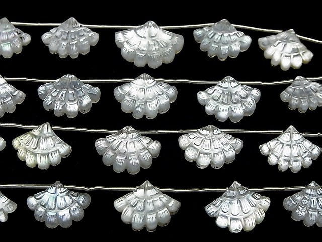 [Video] White Shell x Crystal AAA Carved Fan Shape 1strand (4pcs)