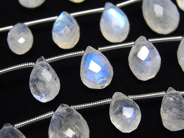 [Video] High Quality Rainbow Moonstone AAA- Pear shape Faceted Briolette Size Gradation 1strand beads (aprx.7inch / 17cm)