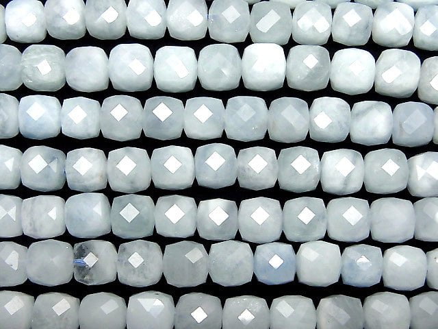 [Video] High Quality!  Aquamarine AA++ Cube Shape 8x8x8mm 1strand beads (aprx.7inch/18cm)