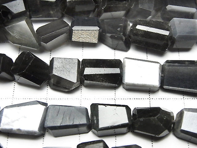 [Video] Black Moonstone AA++ Faceted Nugget half or 1strand beads (aprx.9inch / 23 cm)