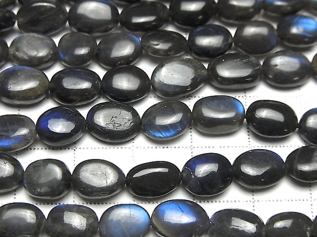 [Video] High Quality Black Labradorite AAA- Oval -Flat Nugget half or 1strand beads (aprx.12inch / 30cm)