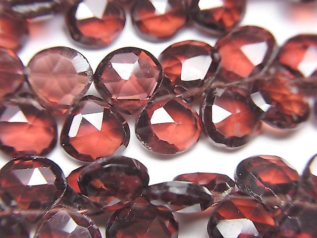 [Video] High Quality Mozambique Garnet AAA- Chestnut Faceted Briolette half or 1strand beads (aprx.6inch / 16cm)