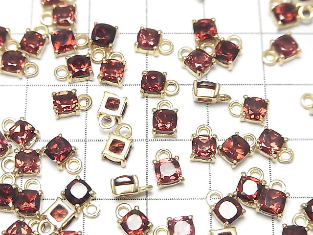 [Video]High Quality Mozambique Garnet AAA Bezel Setting Square Faceted 4x4mm 18KGP 2pcs