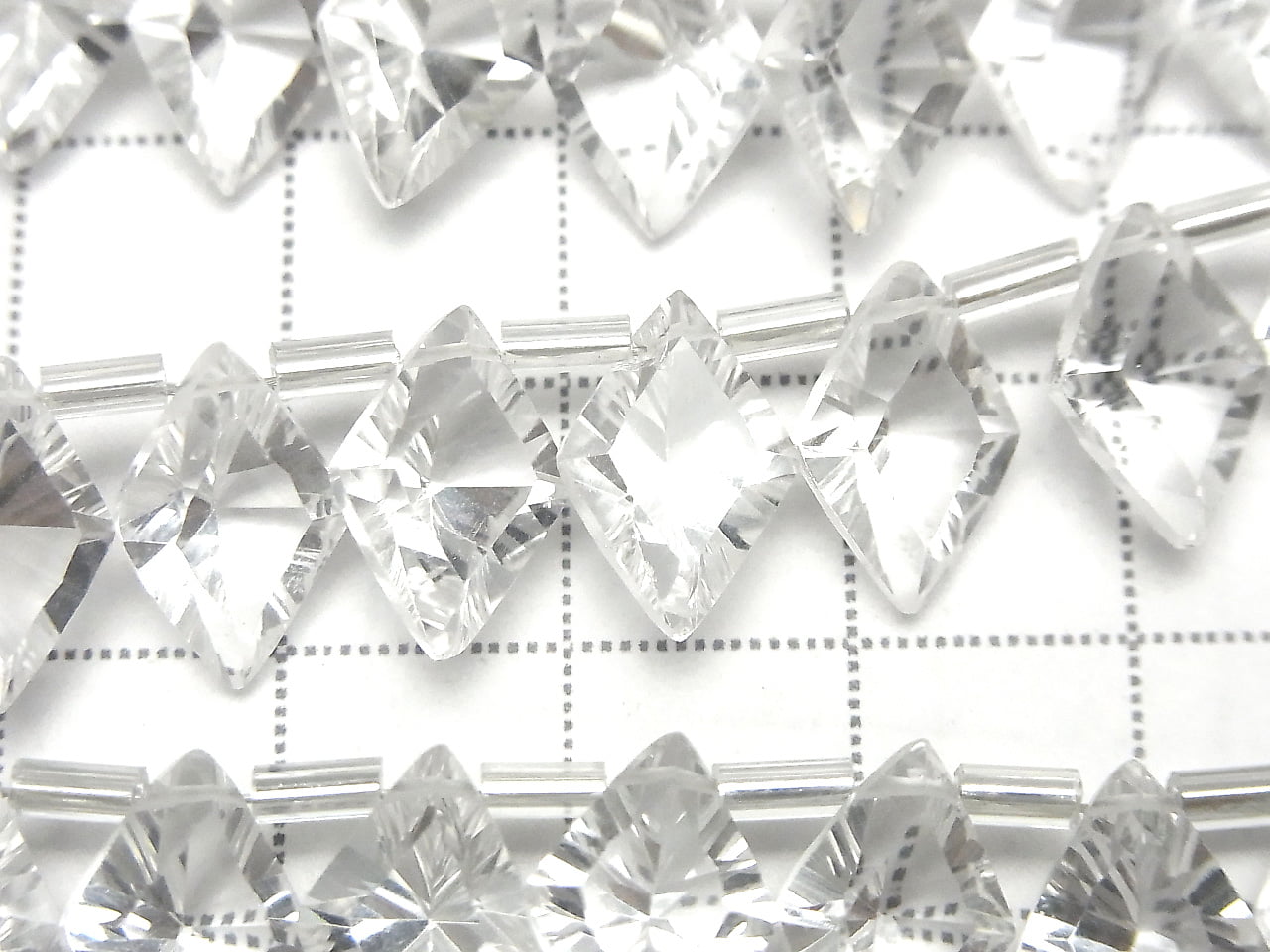 [Video]High Quality Crystal AAA Diamond Concave Cut 12x8mm 1strand (13pcs )