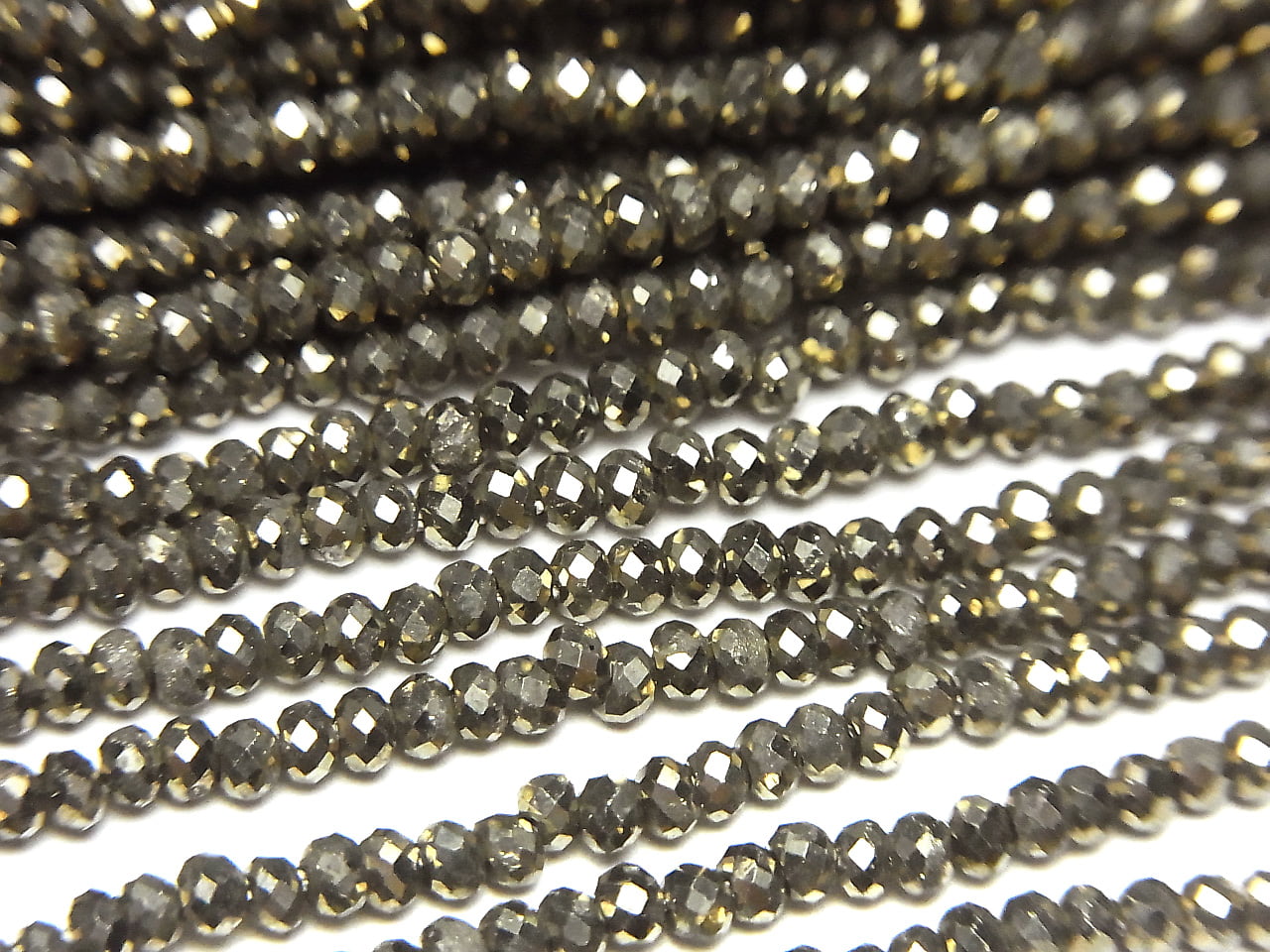 高品質！黃鐵礦 AAA 刻面圓扁珠 2x2x1mm 1串珠子 (約15英吋/37公分)