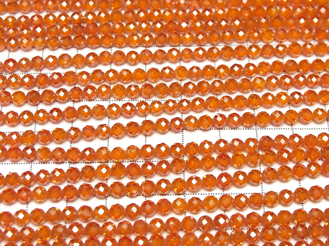 高品質！鋯石 AAA 刻面圓形 4mm [橘紅色] 1串珠子 (約15英寸 / 36公分)