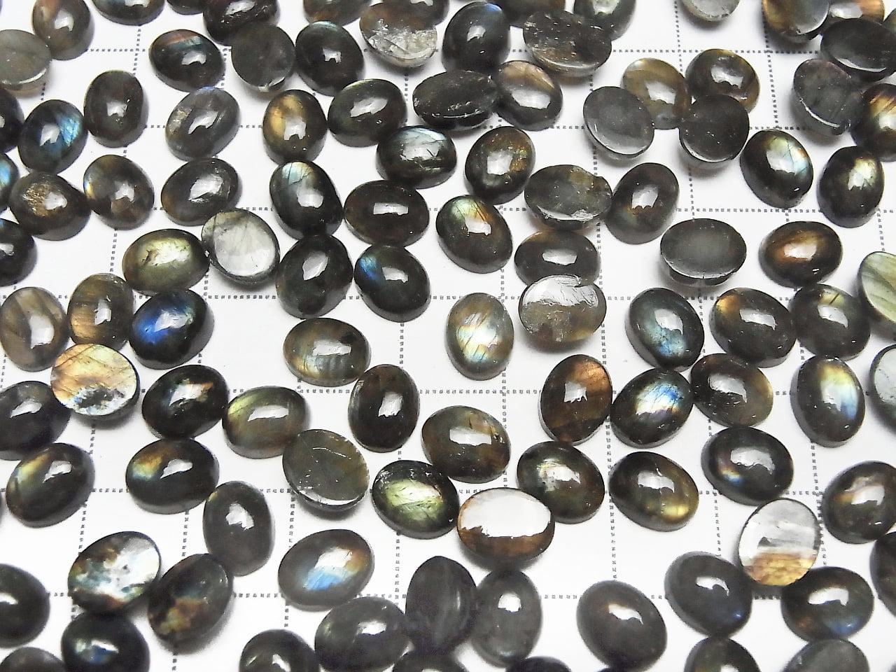 Spectrolite de Finlande Cabochon ovale AAA 9 x 7 mm 5 pièces 17,99 $ !